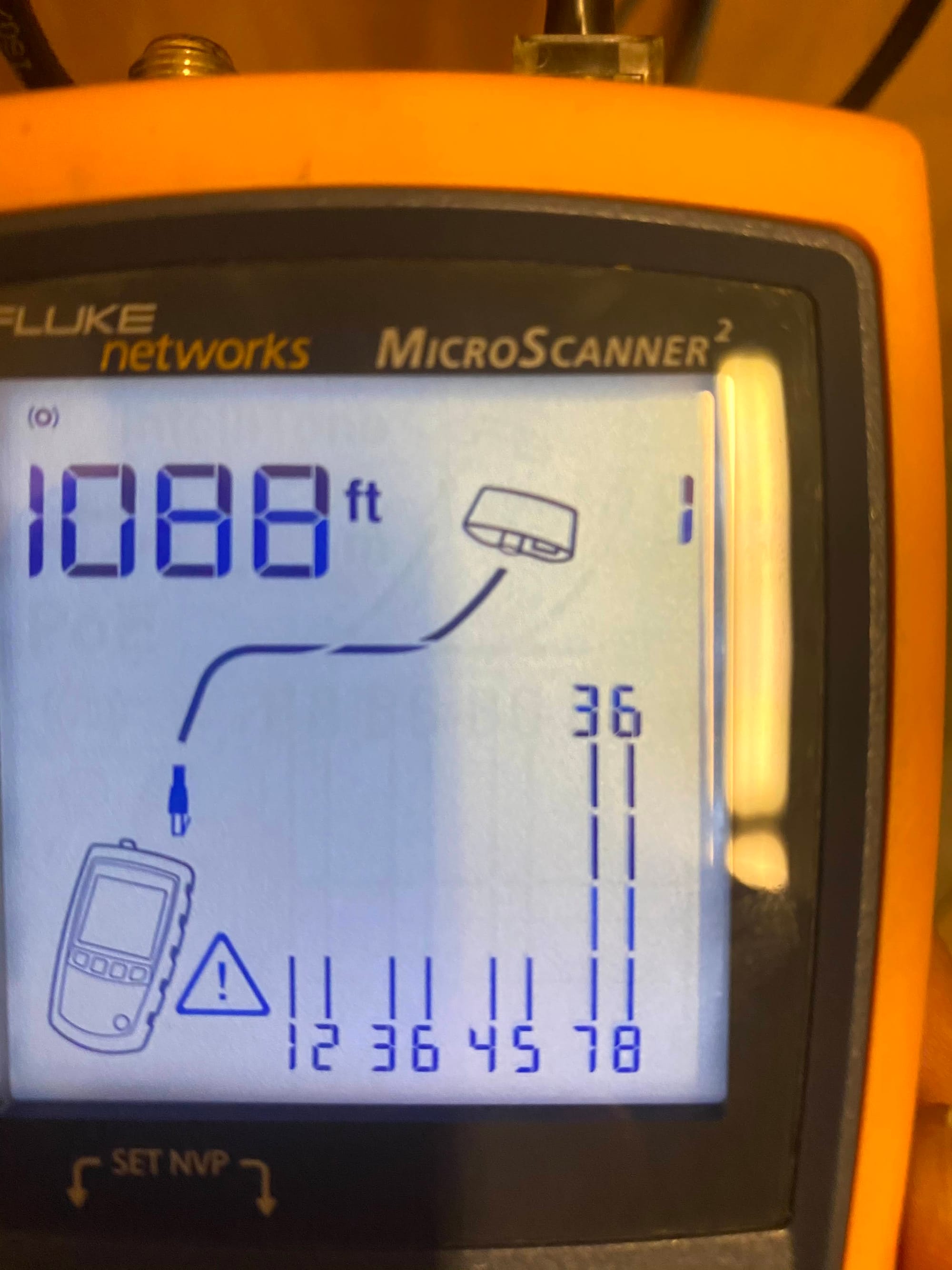 Fluke Networks MicroScanner2 with 2 pairs connected